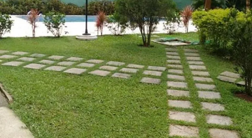 Apartamento Condomínio Boiçucanga Flat N 39 - Apto 10 - Image 1