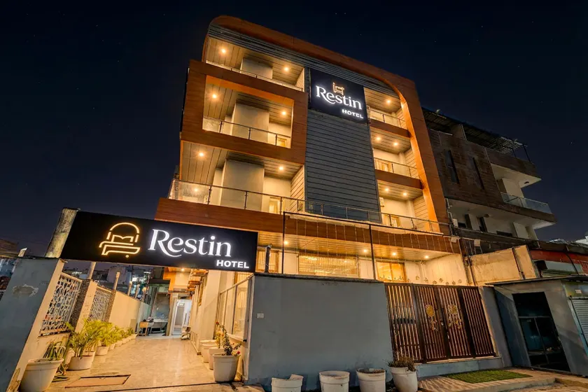 Restin Hotels near Botanical garden and Amity University - Image 1