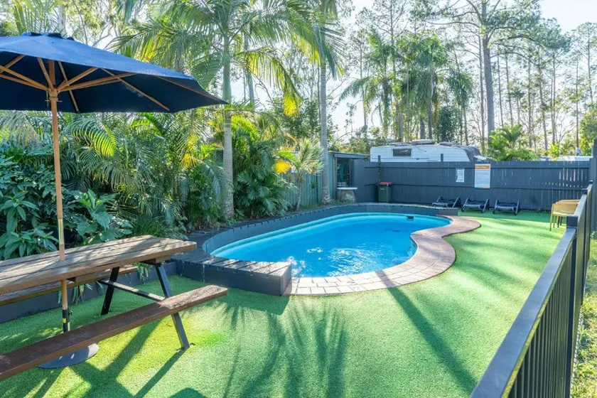 Landsborough Holiday Park - Image 1
