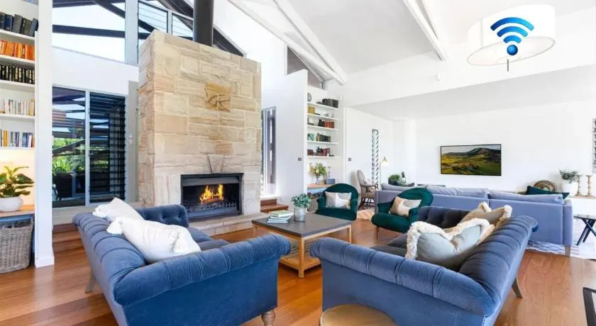 Fletchers Lane Retreat - Image 1