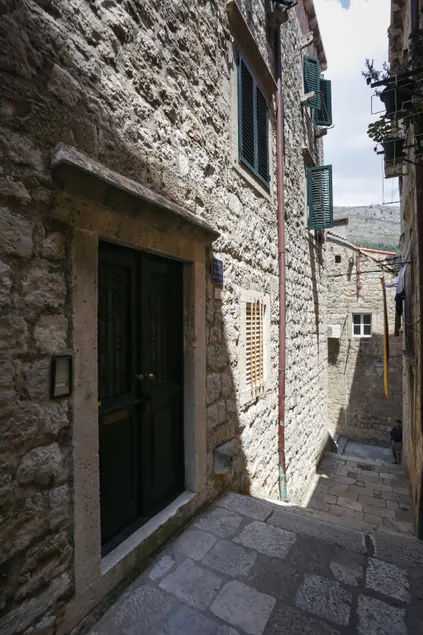 Old Town Princess Apartments - Image 1