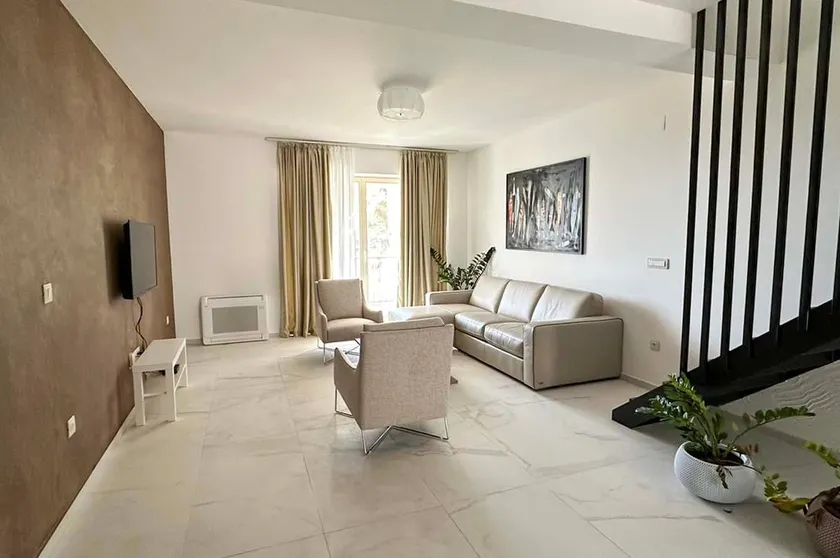Duplex 2-Bedroom Apt in Budva - Image 1