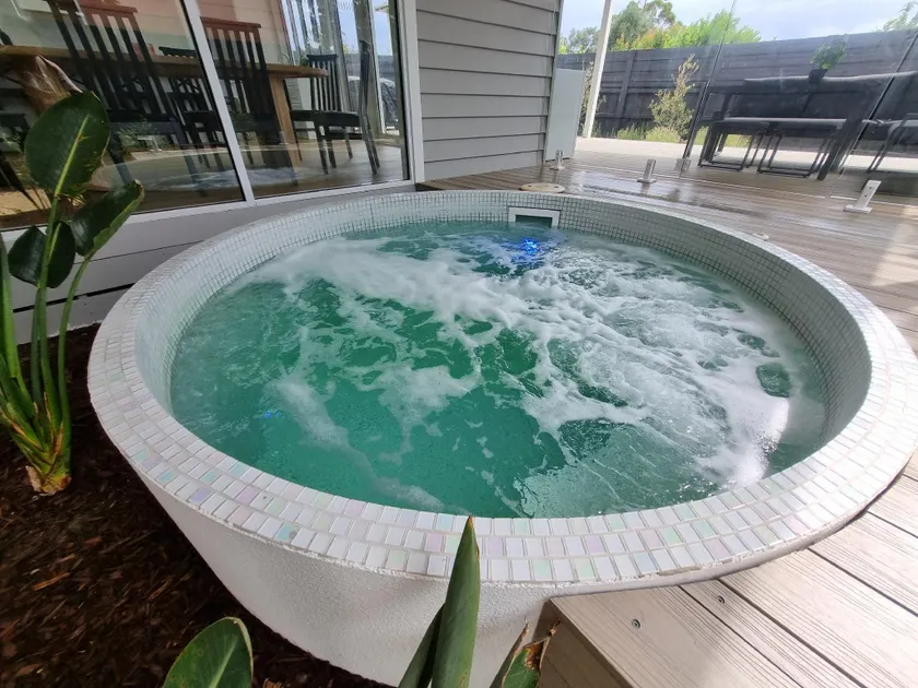 Winter escape-private spa - Image 1