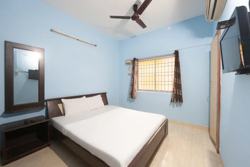 SPOT ON 43912 3star Guest House - Image 1