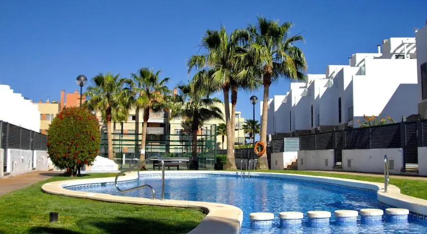 Residencial Dulcinea - Chalet - Image 1