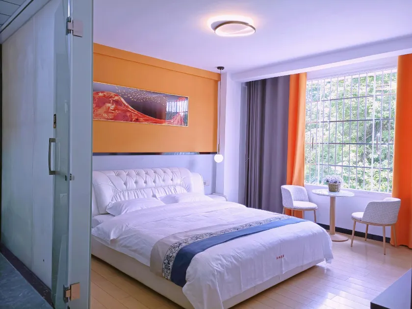 Zhiyu Hotel (High-speed Railway Station Branch) - Image 1