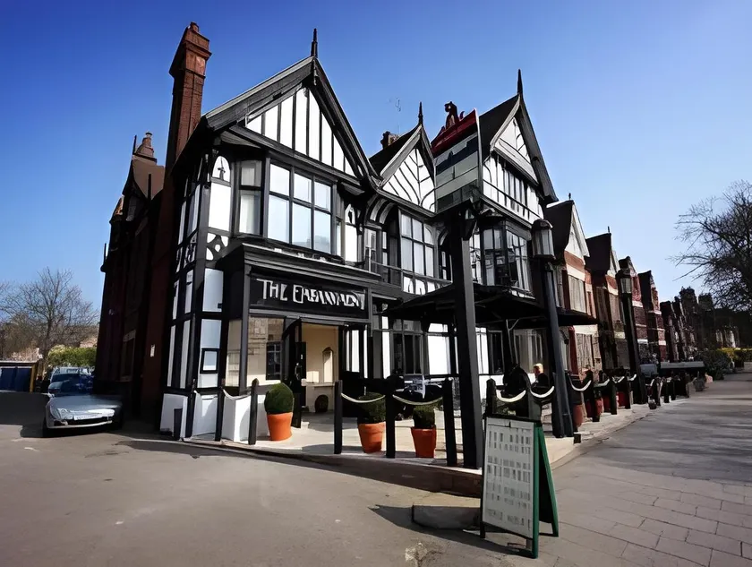 Embankment Hotel - Image 1