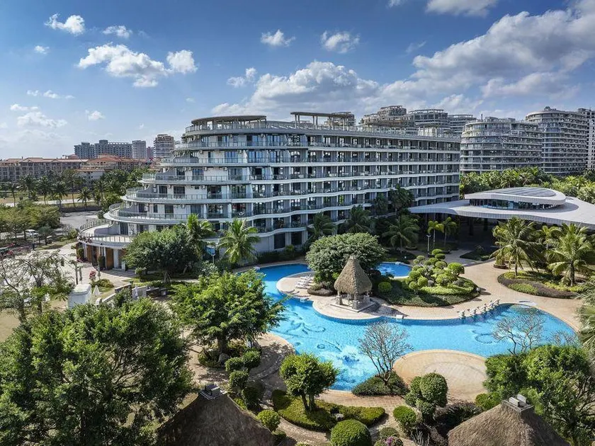 JINTANG GRAND METRO PARK HOTEL - Image 1
