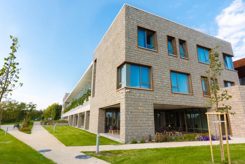 Akademia Hotel**** Balatonfured - Image 1