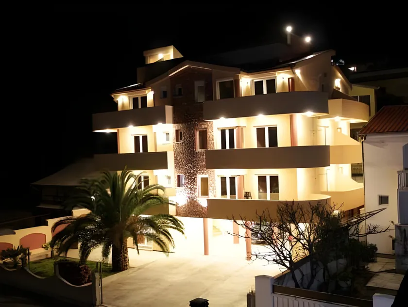 Villa Jupok - Image 1