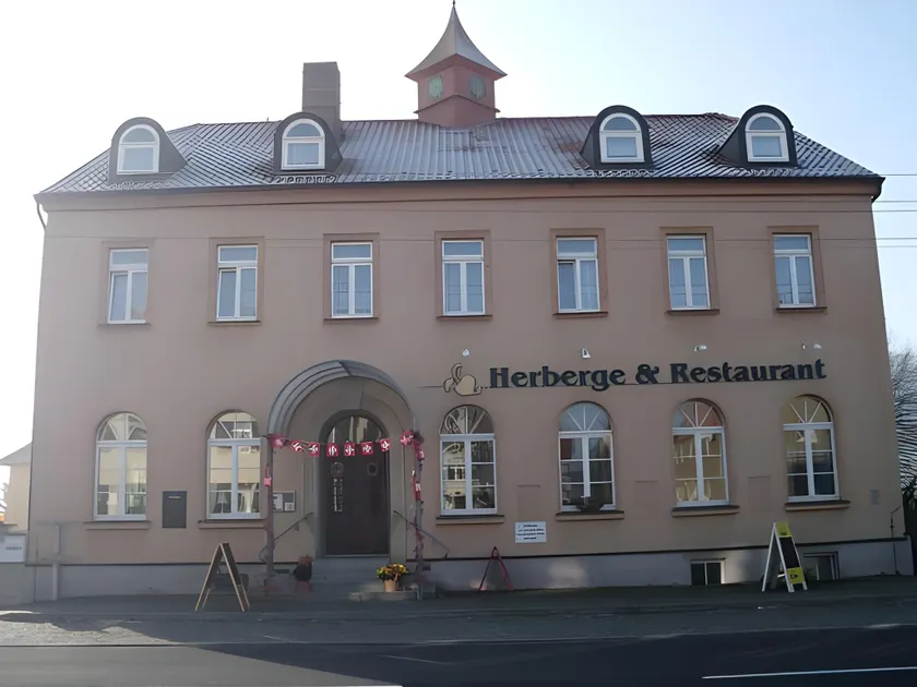 Boselblick Gästezimmer & Biergarten - Image 1