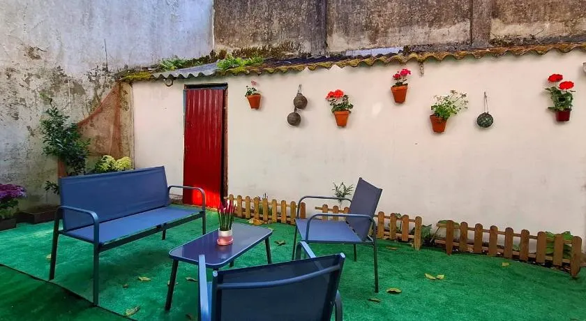Casa con jardín en Cabo de Cruz, Boiro - Image 1