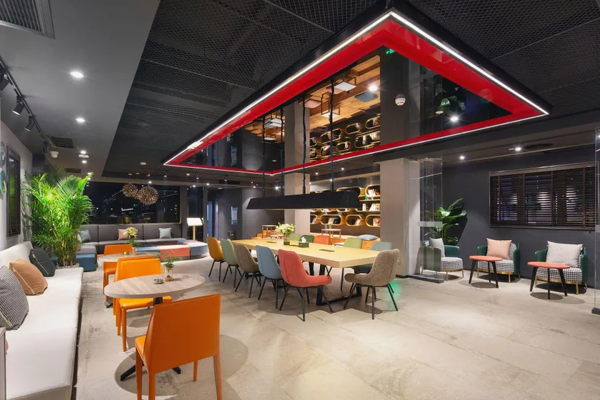 Me Young Me House Hotel (Changsha Wuyi Square Helong Stadium Branch) - Image 1