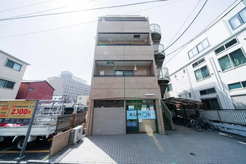 Luce Ikebukuro - Cozy APT Stay in Ikebukuro Tokyo, with Direct Access to Shinjuku & Shibuya - Image 1