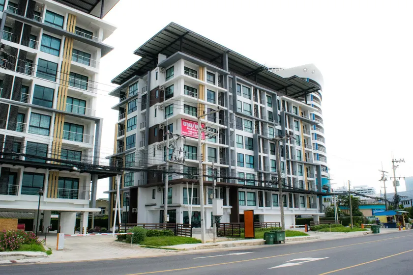 The High One Condo B - Image 1