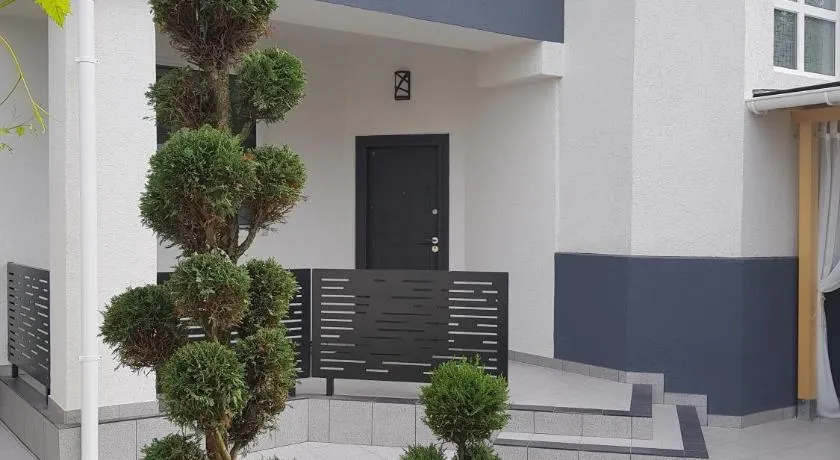 Vila Yly - Image 1