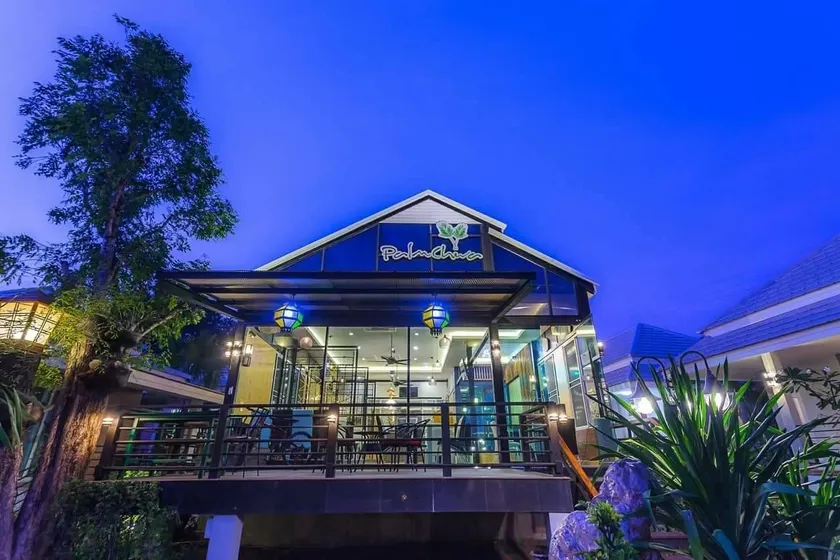 Palm Chwa Resort - Image 1
