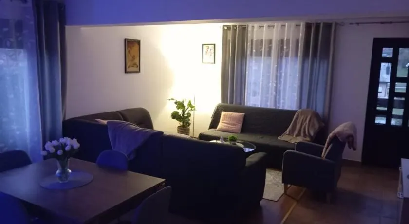 Studio apartman EMA - Image 1