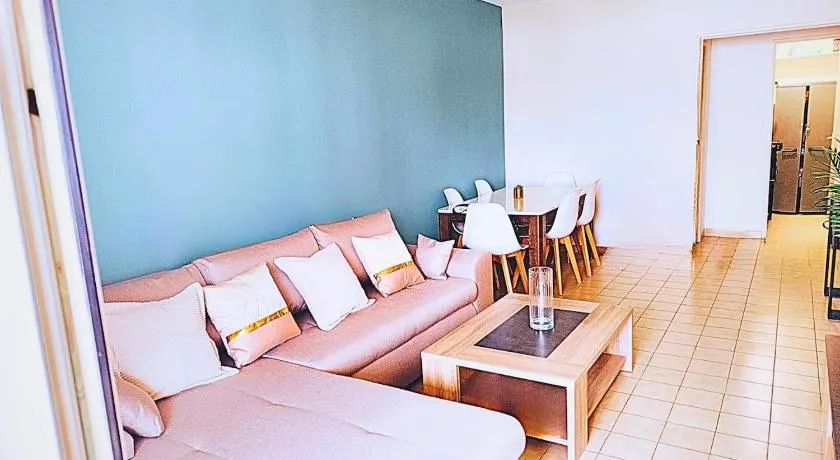 Idyllic stay, 15 minutes from Avignon, 1-bedroom apartment , terrace - Image 1