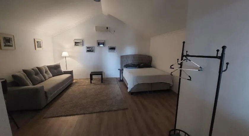 Home - Image 1
