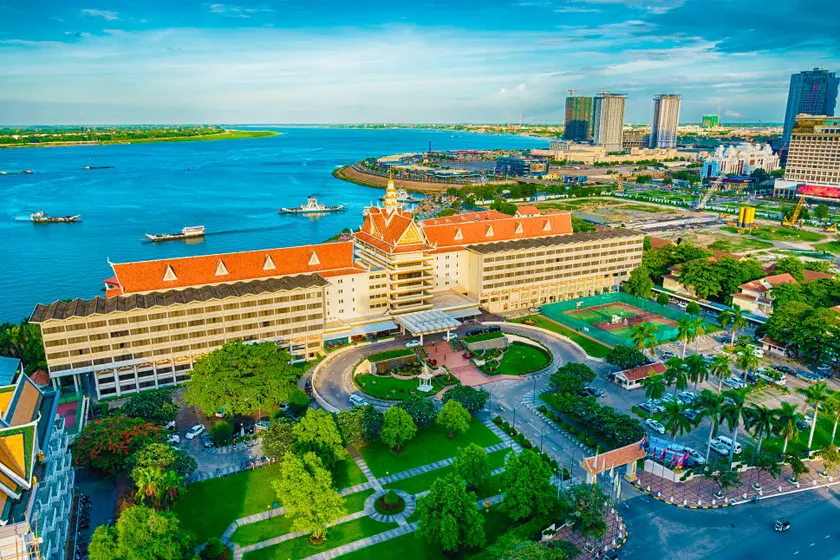 Hotel Cambodiana - Image 1