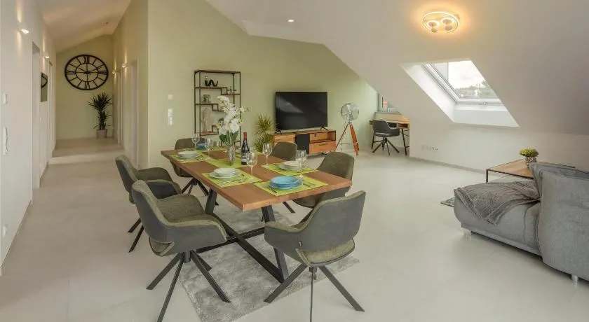SweetHome - Poing Apartments - Image 1