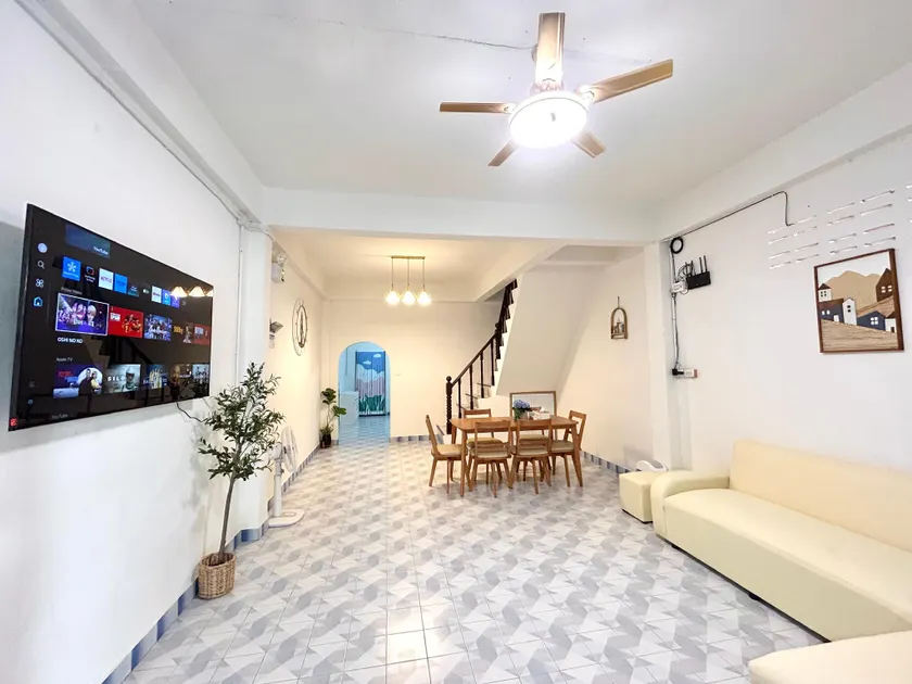 S Home Hat Yai - Entire House, Private Parking - Image 1