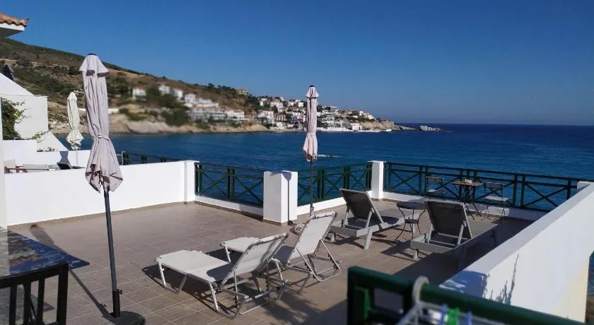 Armenistis View Studios - Image 1