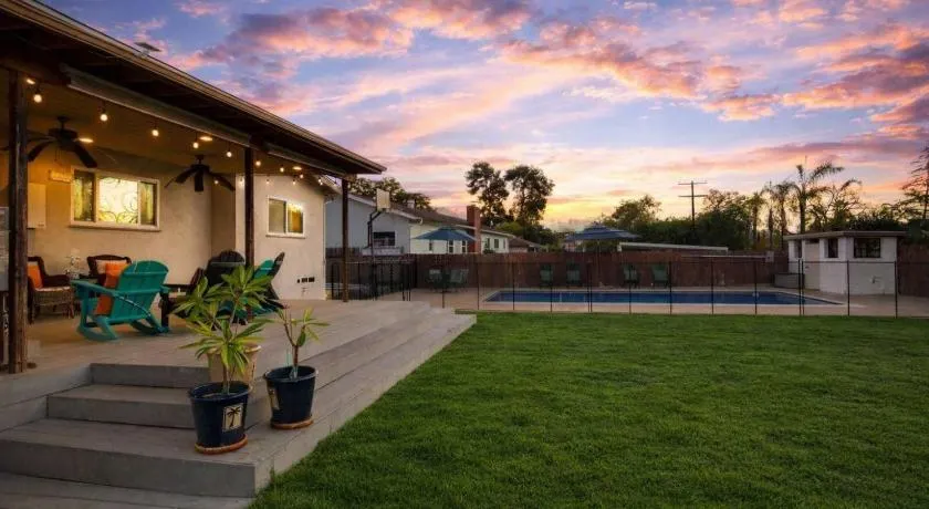 Pool Oasis Central Villa - Image 1