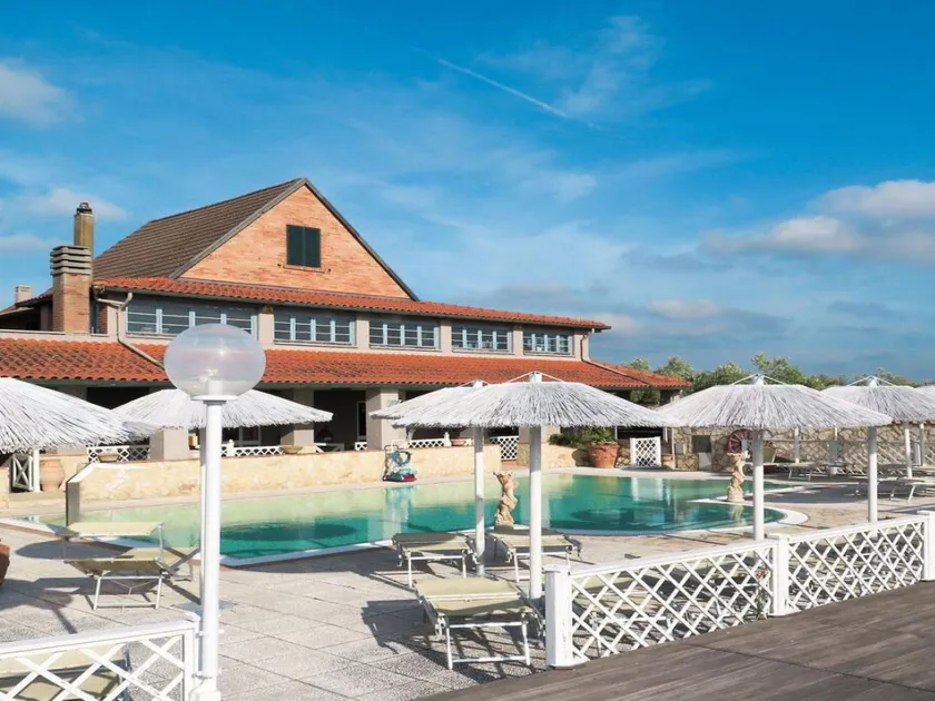Serene Holiday Home in Casale Marittimo - Pisa with Terrace - Image 1