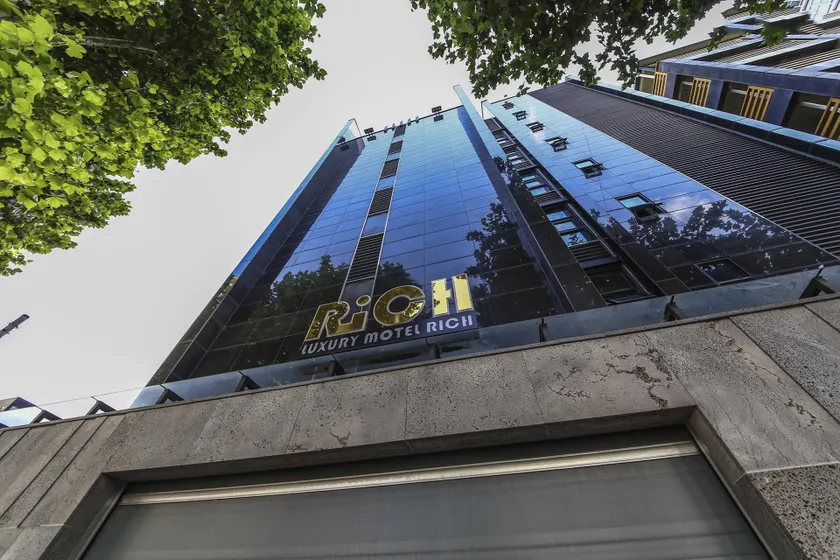 Richi Hotel - Image 1