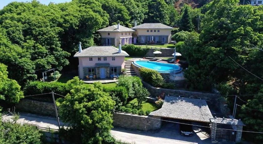Tsagkarada Country Estate with Pool - Image 1