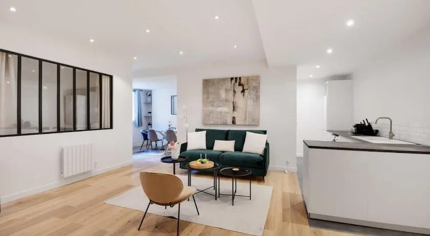 Magnifique Appartement 3BR 8P Nation - Image 1