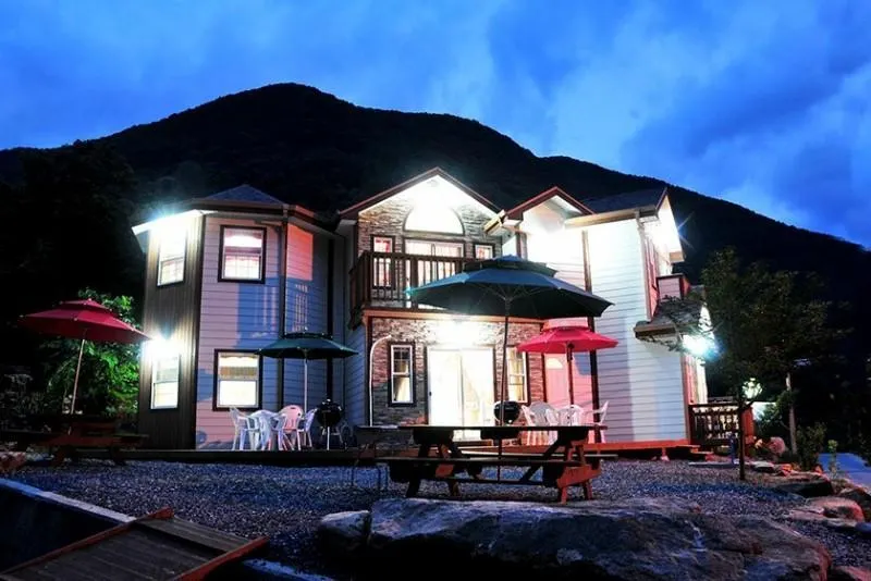 Jecheon The John Pension - Image 1