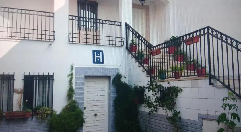 Hostal Alameda - Image 1