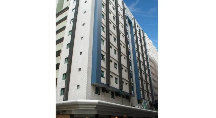 King Hotel - Image 1