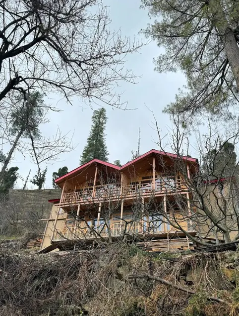 Avasaa Café and Stay - Image 1