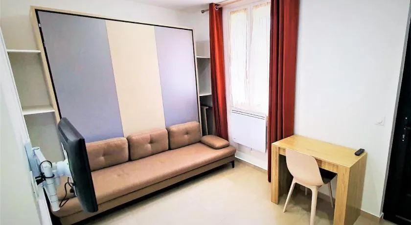 COSY STUDIO Proche paris Ideal Couples et Professionnels - Image 1