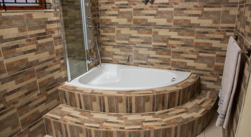 DYNA GUEST HOUSE - Image 1