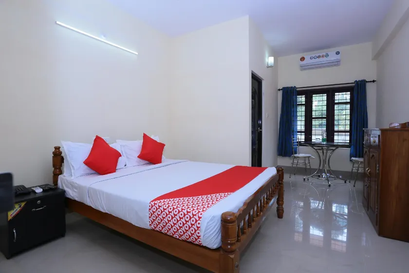 OYO Panackal Inn - Image 1
