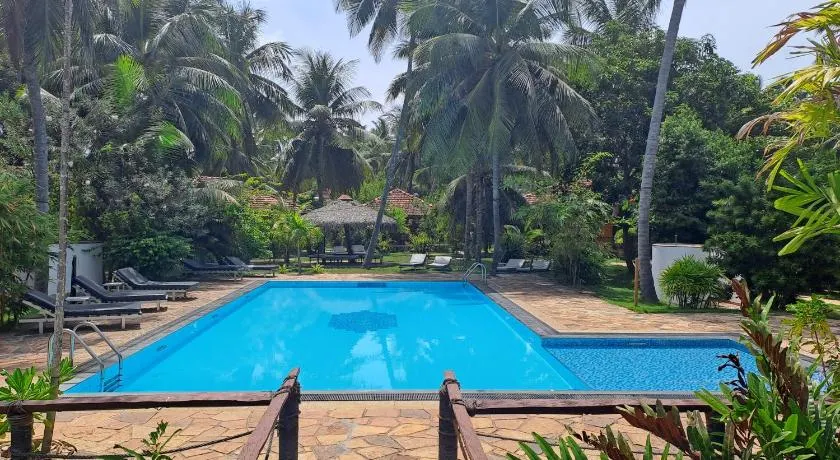 Puetz Travels Beach Resort - Image 1