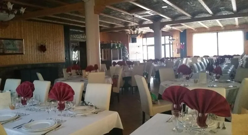 Hotel Gardu - Image 1