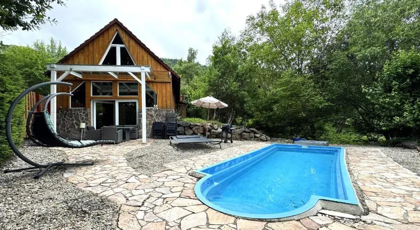 Chalet Stahl - Ferienhaus mit Pool - Image 1