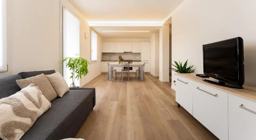 Dama Apartments - Image 1