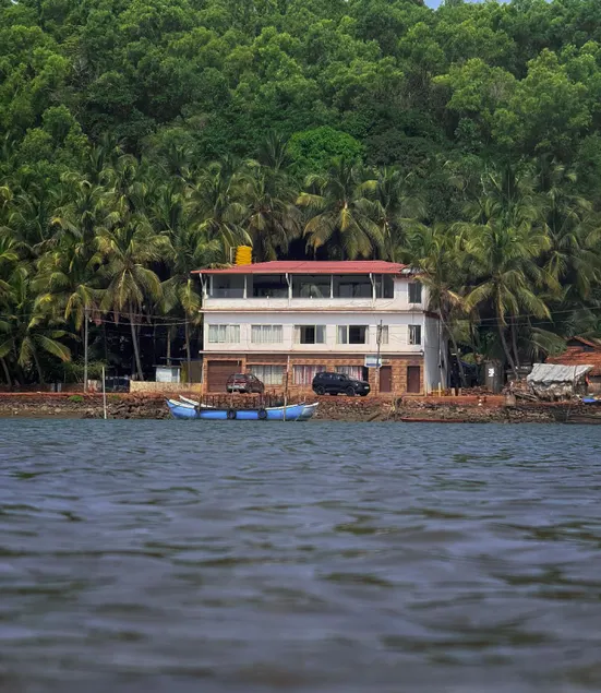 Nadhi Mane River-front Beach Stay - Image 1