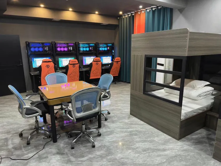 Aishi Esports Hotel - Image 1