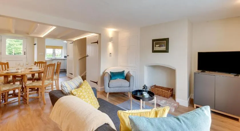 1 Bed in Wenhaston oc-jap - Image 1