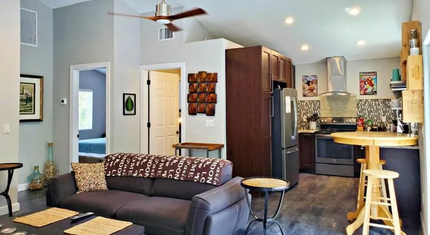 3652 Francis Street - Image 1