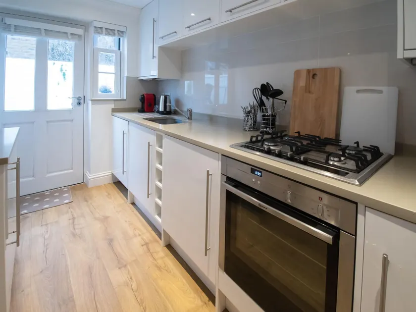 Wakeford Cottage - Image 1