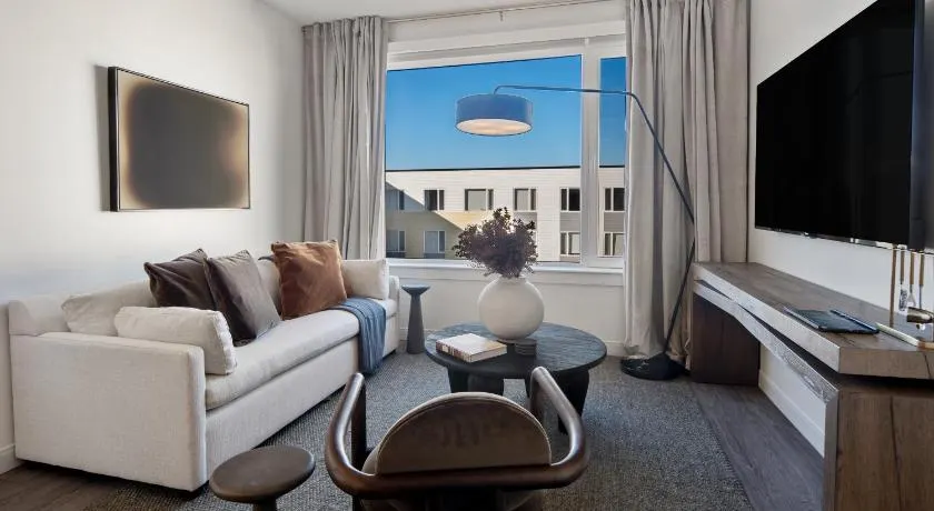 Hyatus Luxury Residences Boston Everett Marquis Collection - Image 1